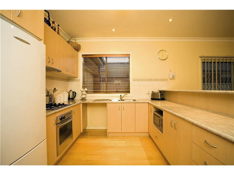 2 Abbey Walk, Point Cook, VIC 3030 - Thumbnail 1 - 01/05/2024