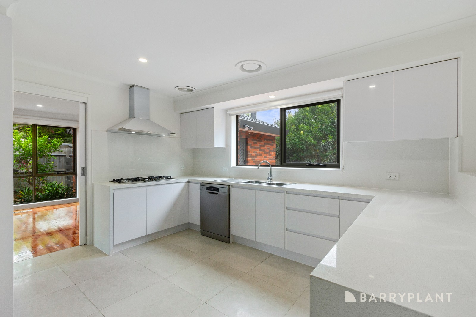 2 Albany Court, Wantirna, VIC 3152, Wantirna - Thumbnail 3
