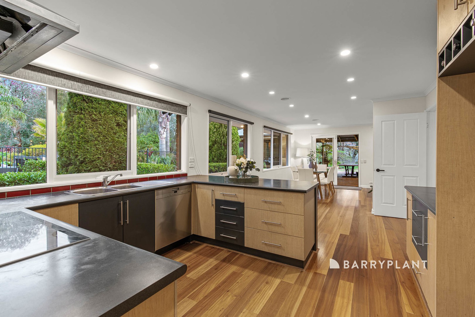 2 Alfred Close, Narre Warren North, VIC 3804, Narre Warren North - Thumbnail 5
