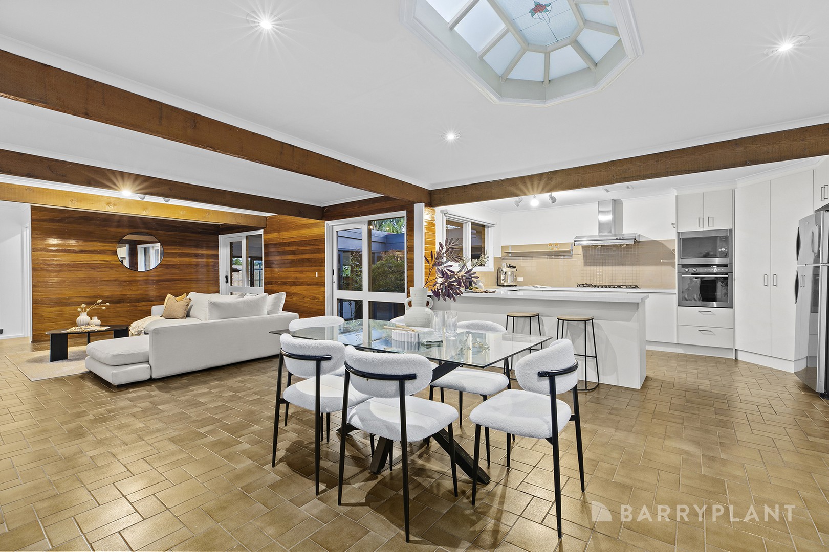2 Alfred Court, Bundoora, VIC 3083, Bundoora - Thumbnail 4