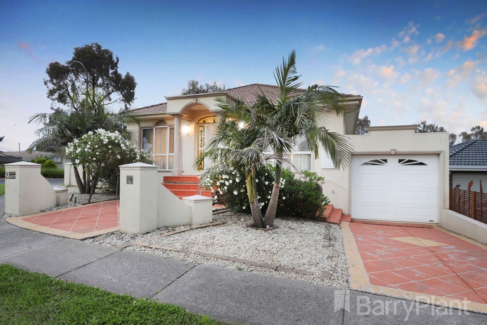 2 Almands Avenue, Roxburgh Park, VIC 3064, Roxburgh Park - Thumbnail 4