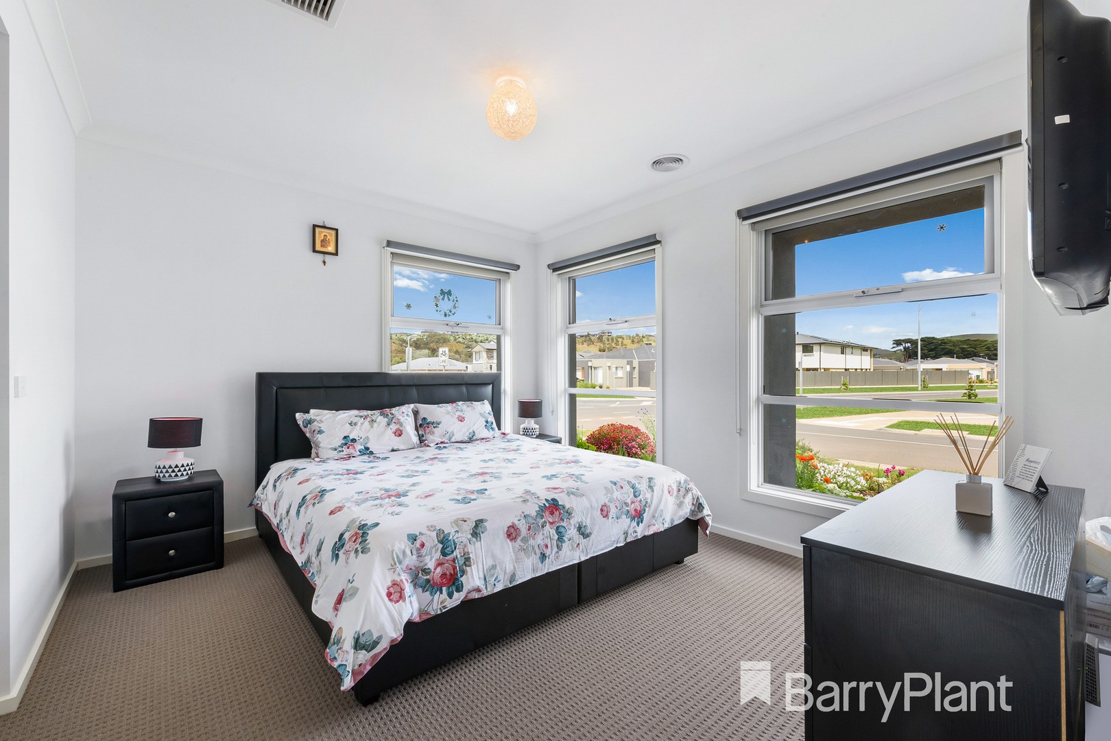 2 Amaroo Circuit, Bacchus Marsh, VIC 3340, Bacchus Marsh - Thumbnail 2