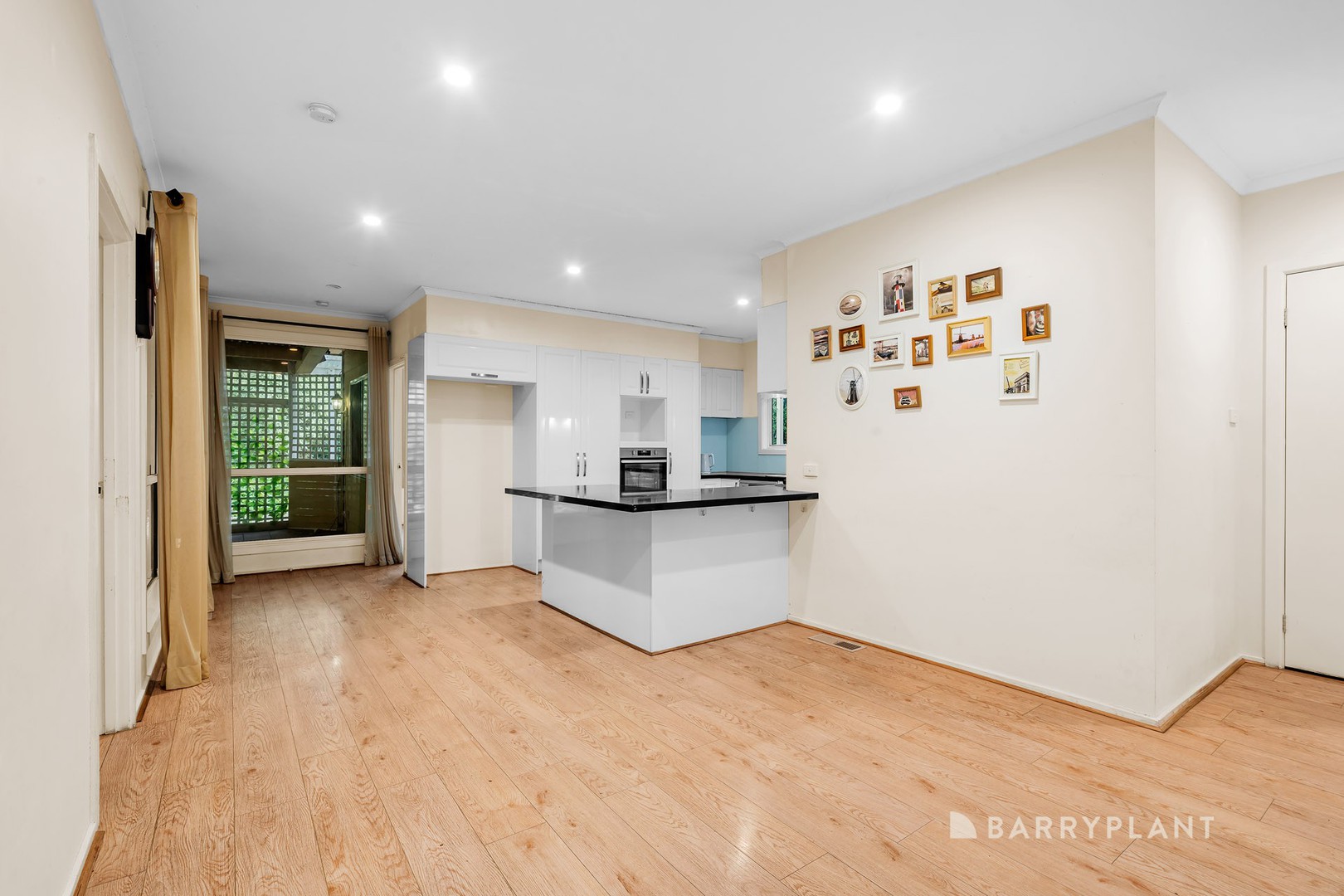2 Amelia Crescent, Doncaster East, VIC 3109, Doncaster East - Thumbnail 4