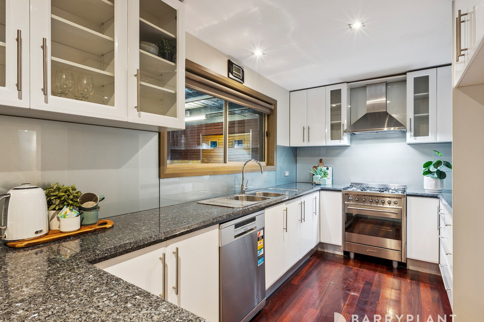 2 Angus Close, Wantirna, VIC 3152, Wantirna - Thumbnail 3