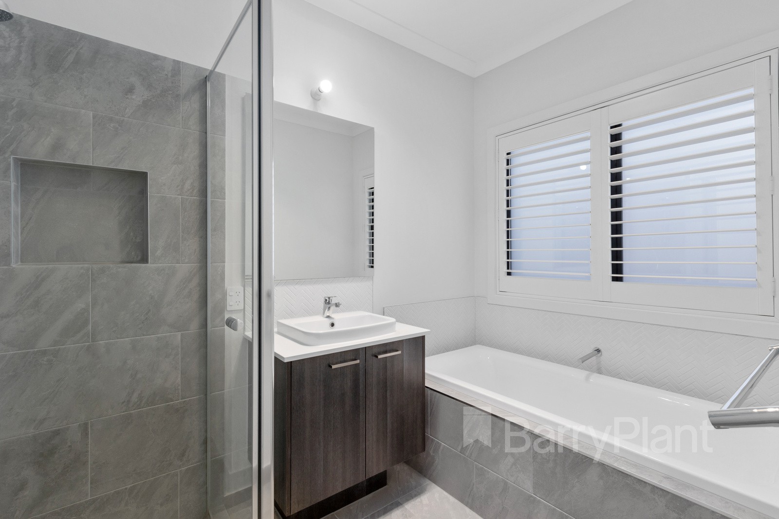 2 Arbroath Road, Wantirna South, VIC 3152, Wantirna South - Thumbnail 4