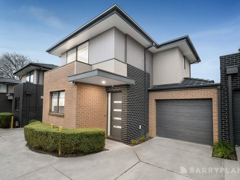2 Argyle Close, Kilsyth, VIC 3137 - Image - 07/08/2026