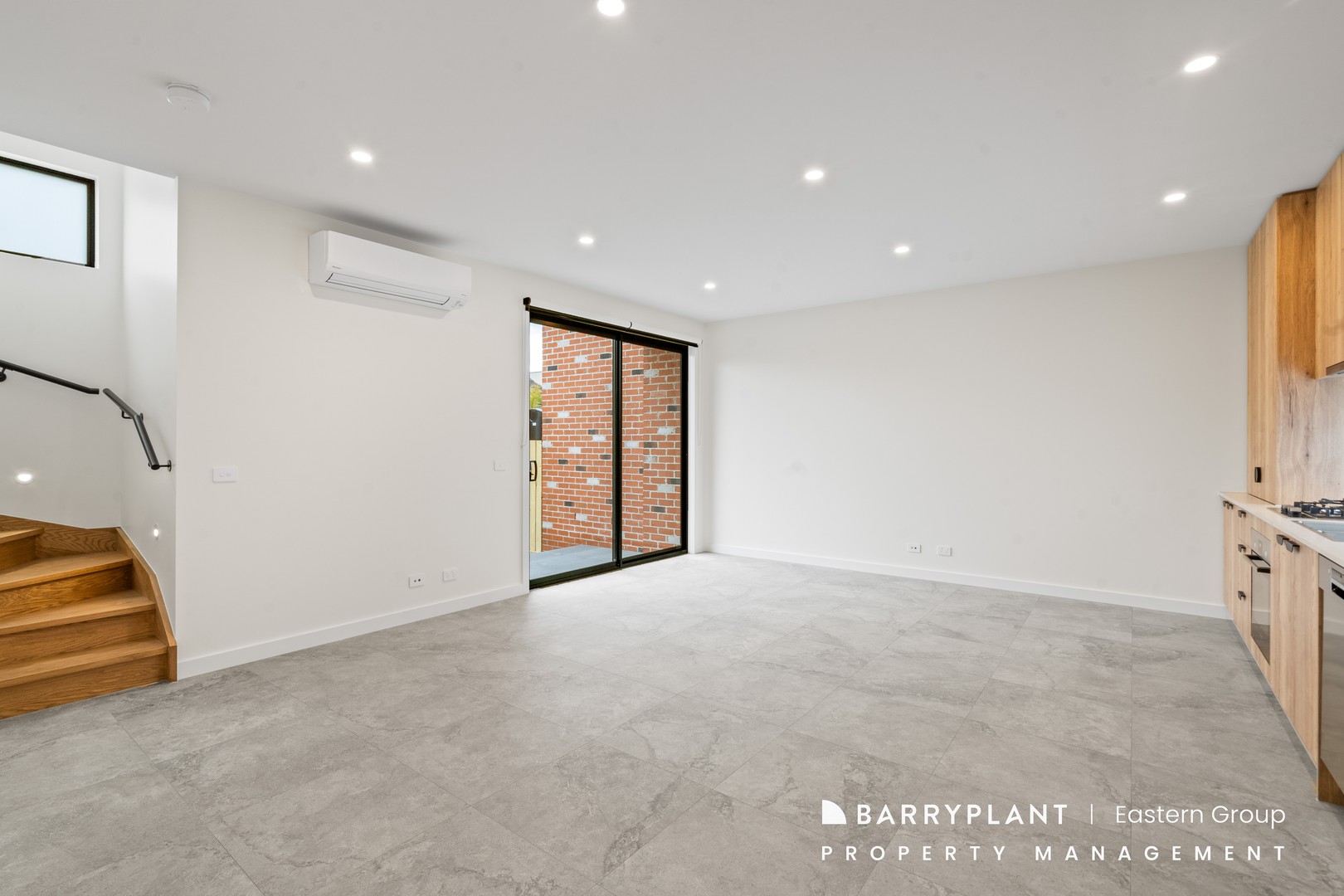 2/16 Ashford Street, Templestowe Lower, VIC 3107, Templestowe Lower - Thumbnail 3