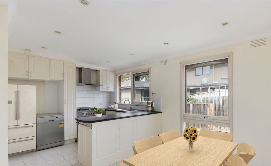 2 Balmain Court, Wantirna, VIC 3152, Wantirna - Thumbnail 2
