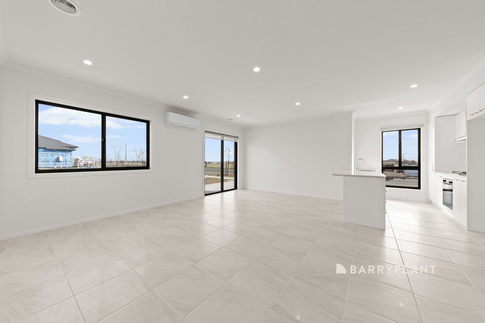 2 Bambusa Way, Clyde North, VIC 3978, Clyde North - Thumbnail 6