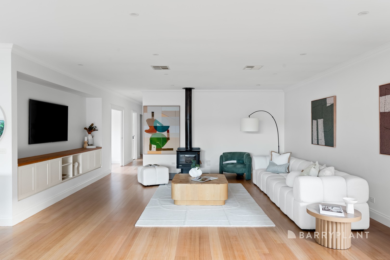 2 Banff Street, Reservoir, VIC 3073 - Thumbnail 2 - 16/10/2025