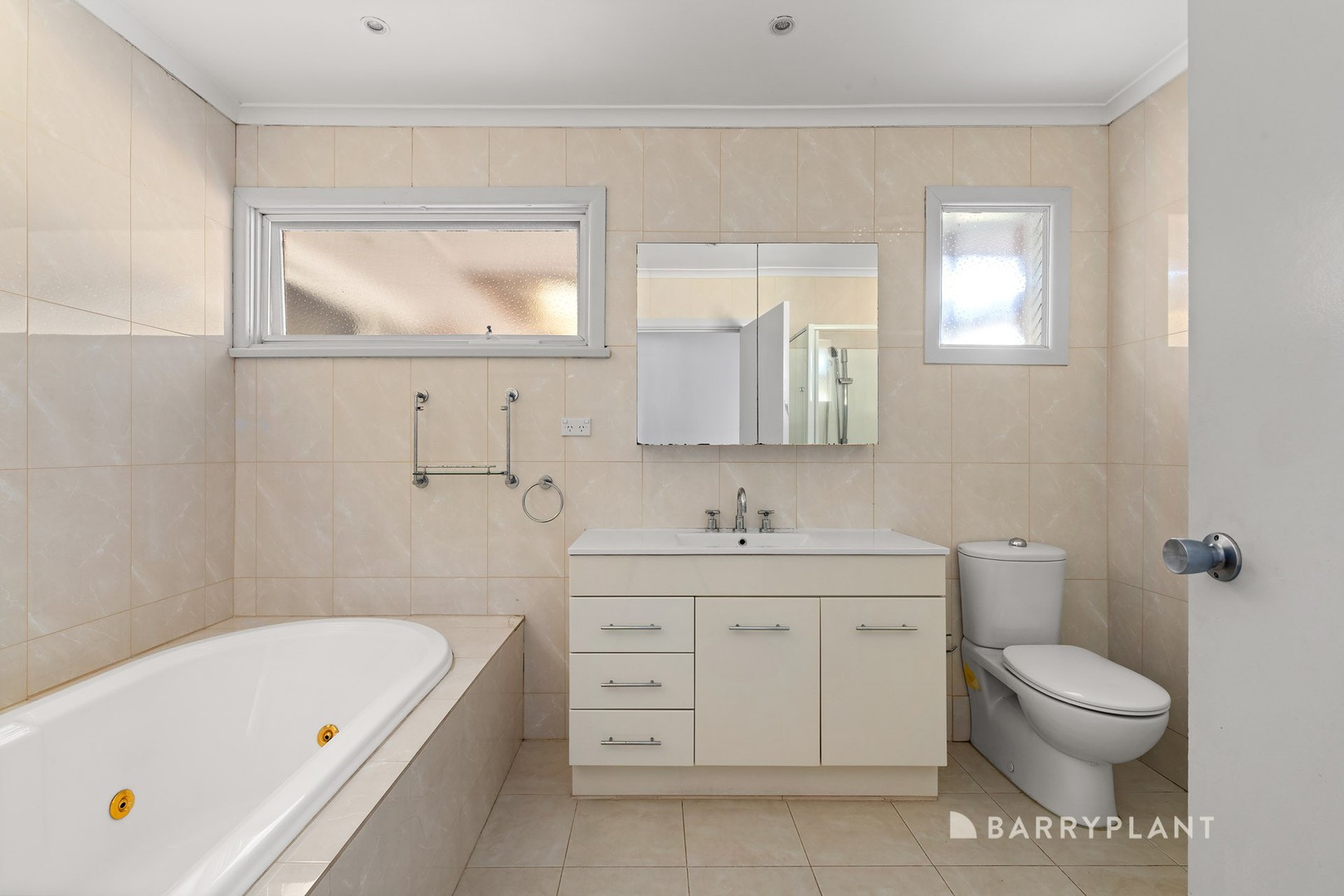 2 Barbara Street, Doncaster East, VIC 3109, Doncaster East - Thumbnail 5