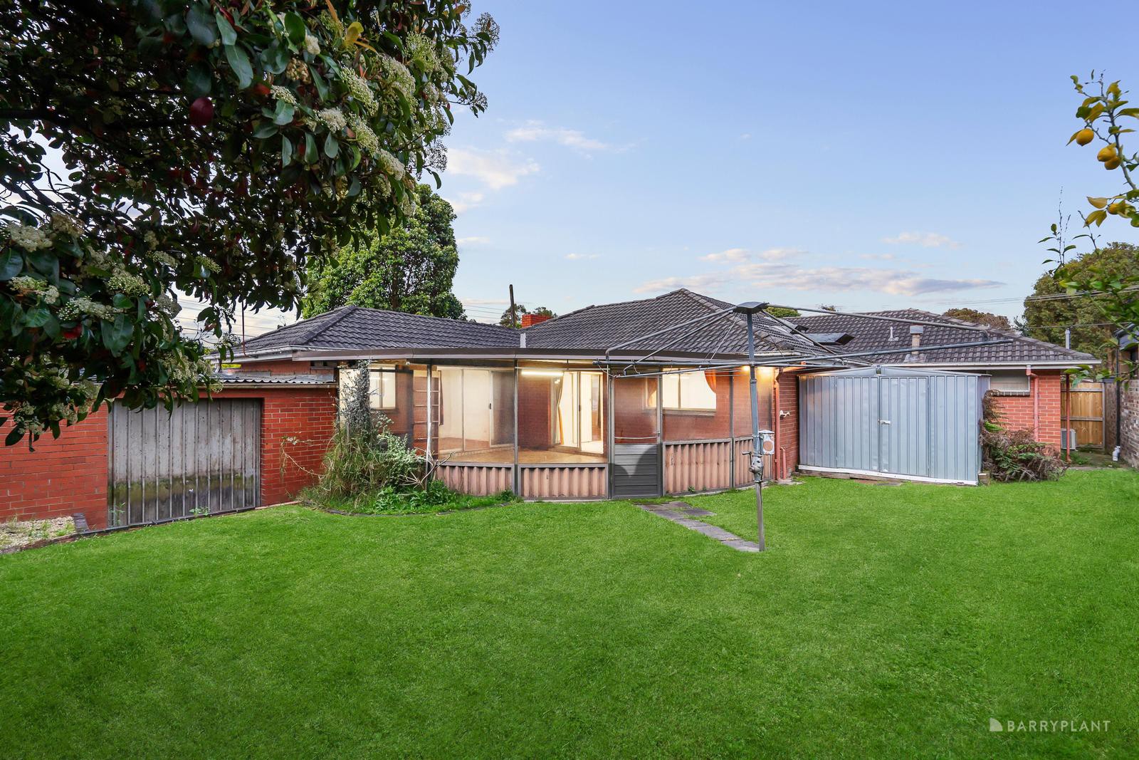 2 Barnsley Street, Nunawading, VIC 3131, Nunawading - Thumbnail 6
