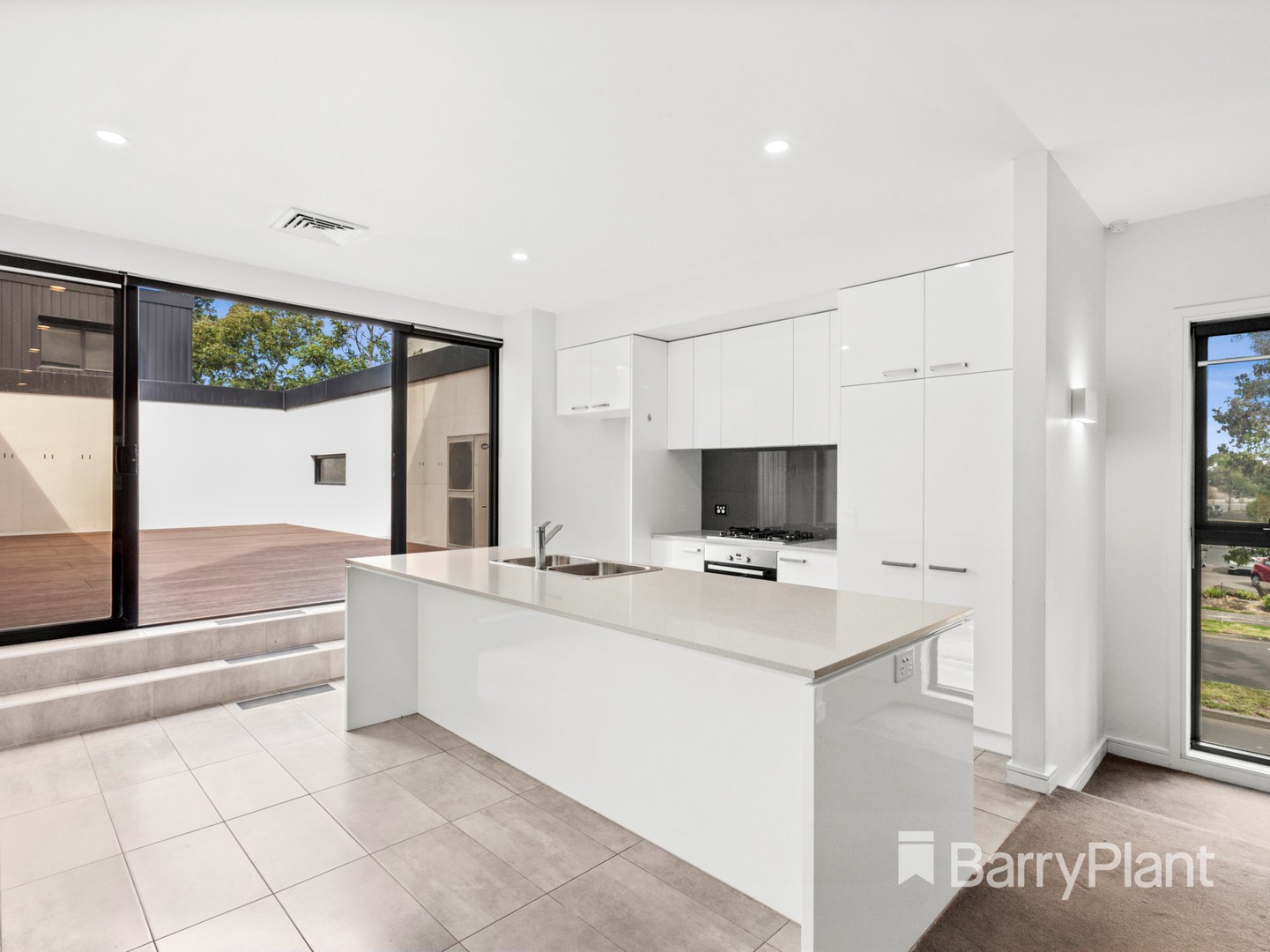 2 Barring Mews, Docklands, VIC 3008, Docklands - Thumbnail 2