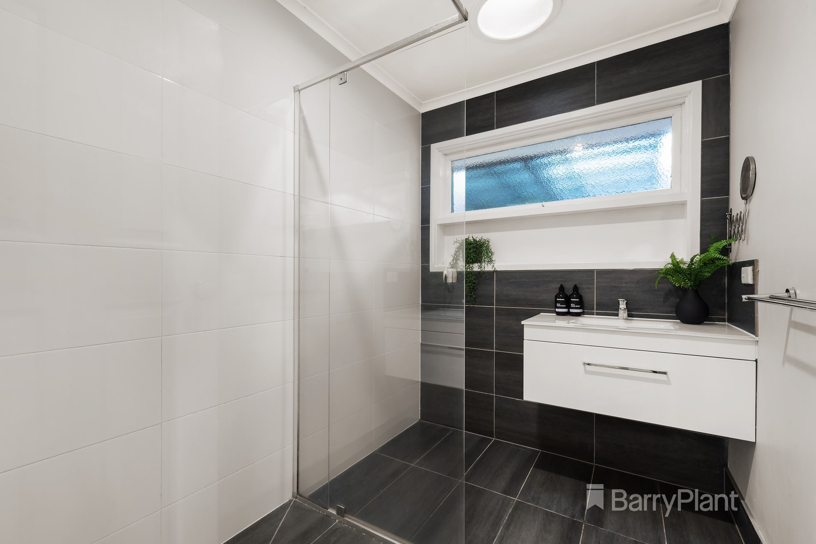 2 Barry Court, Scoresby, VIC 3179, Scoresby - Thumbnail 7