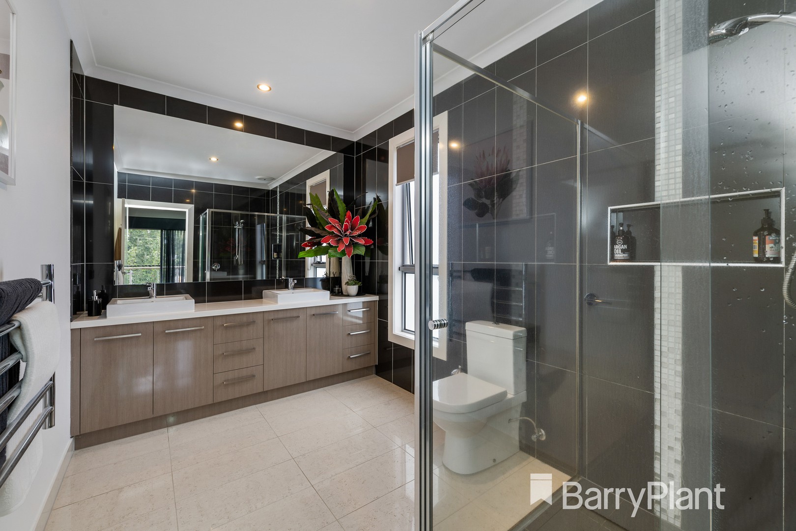 2 Bay Street, Caroline Springs, VIC 3023, Caroline Springs - Thumbnail 5