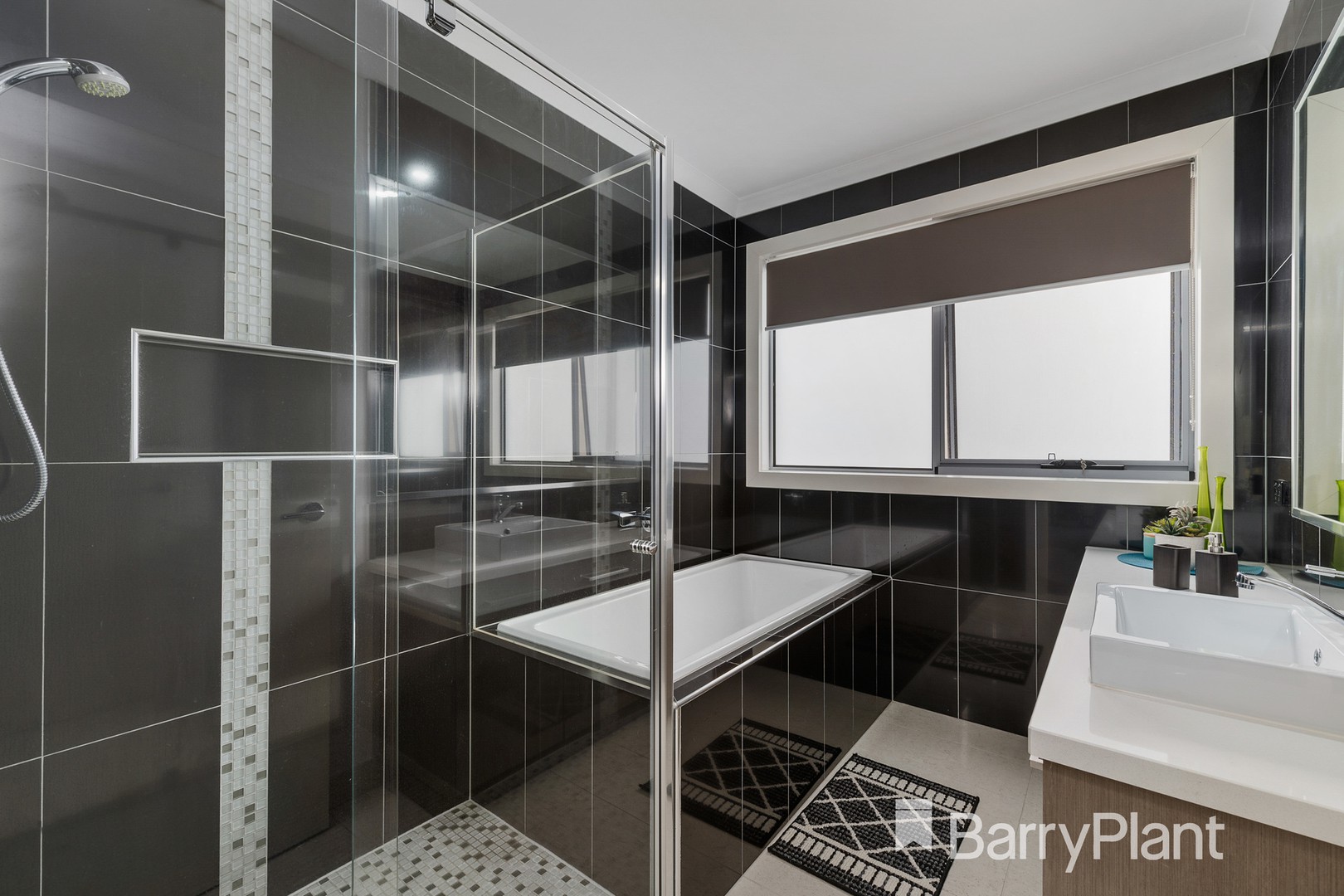 2 Bay Street, Caroline Springs, VIC 3023, Caroline Springs - Thumbnail 8