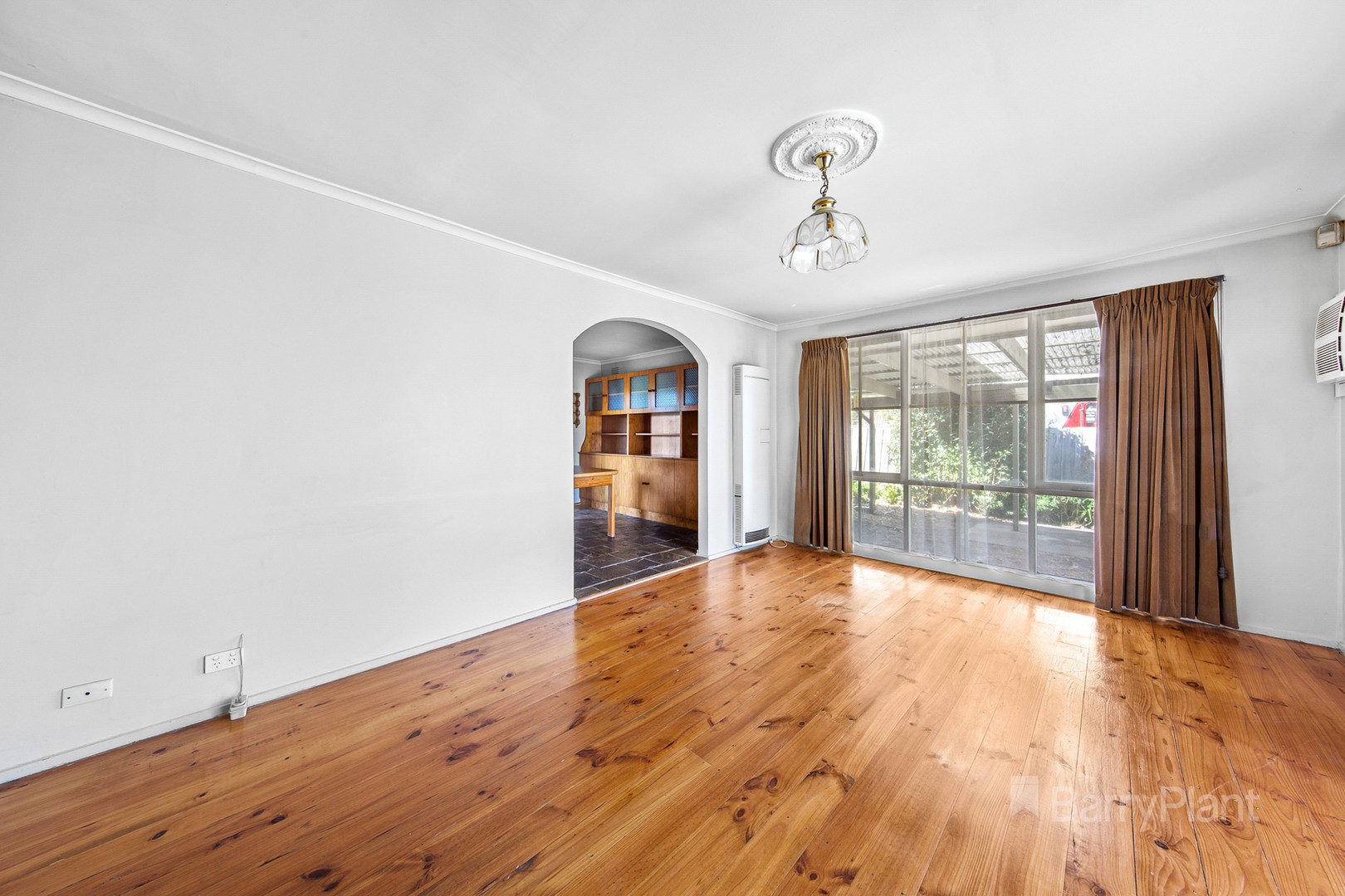 2 Belfort Street, St Albans, VIC 3021, St Albans - Thumbnail 2