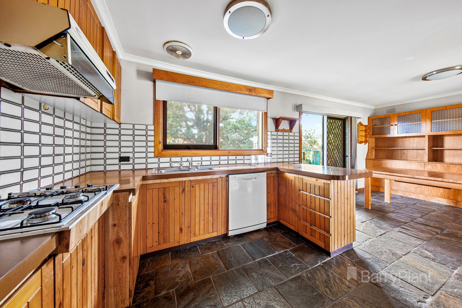2 Belfort Street, St Albans, VIC 3021, St Albans - Thumbnail 4