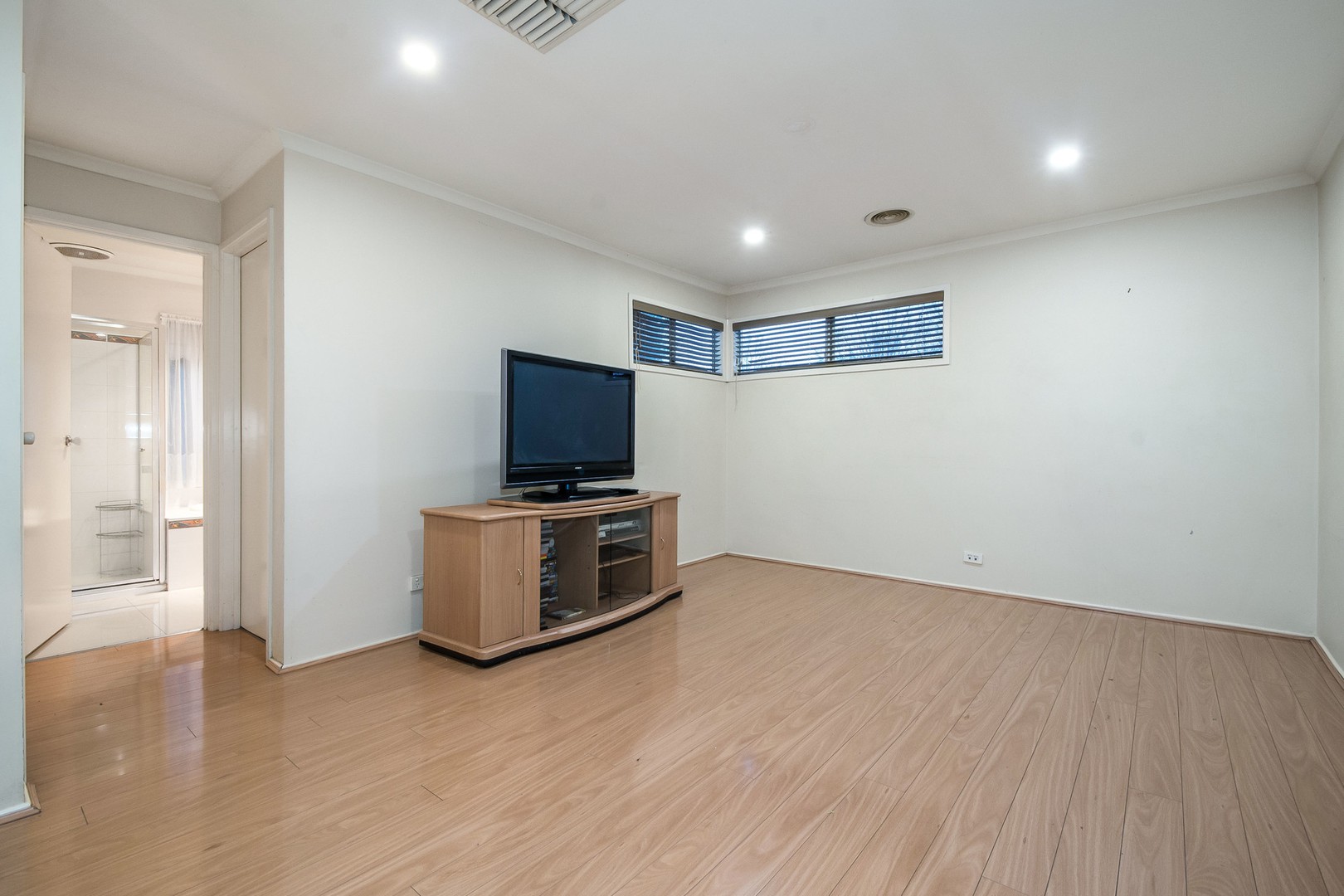 2 Belvedere Court, Rowville, VIC 3178, Rowville - Thumbnail 8