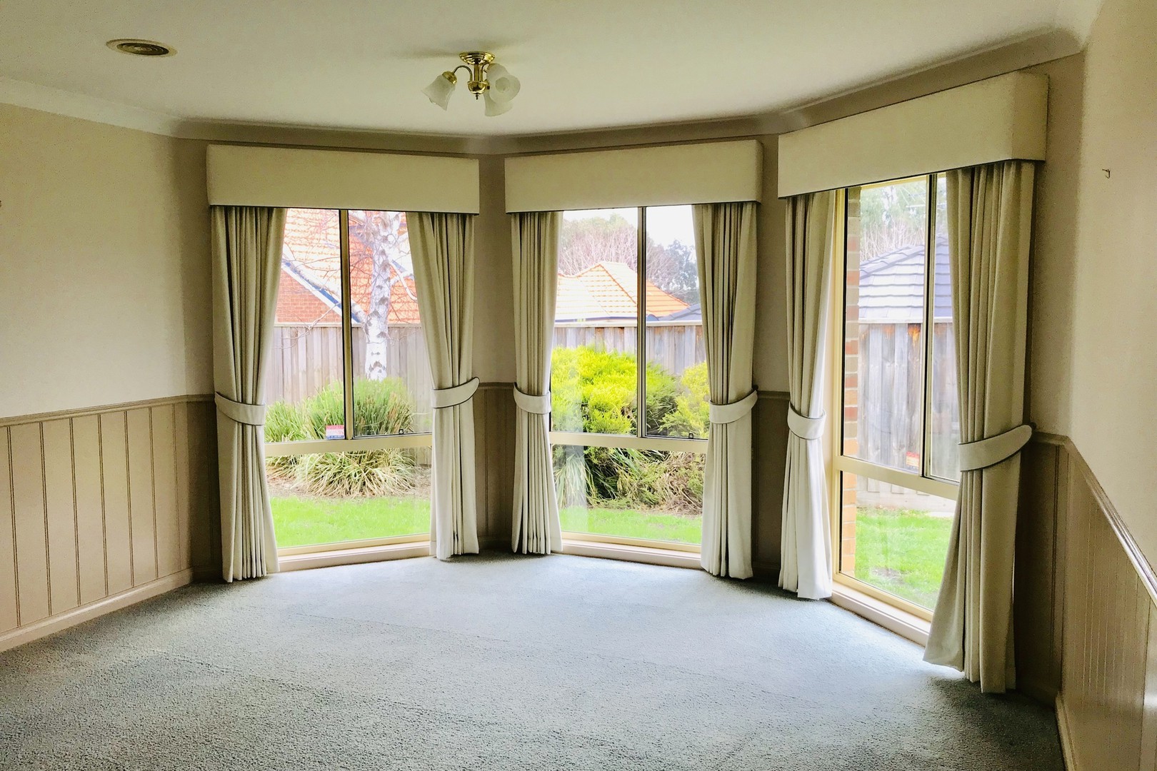 2 Bergamot Place, Berwick, VIC 3806, Berwick - Thumbnail 5