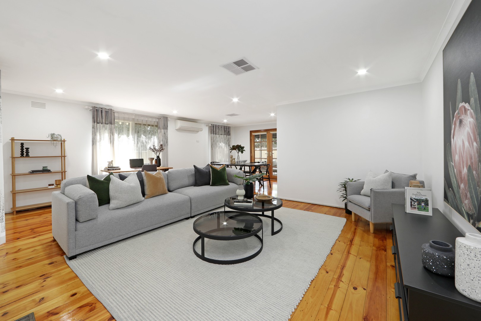 2 Bexsarm Crescent, Rowville, VIC 3178, Rowville - Thumbnail 2