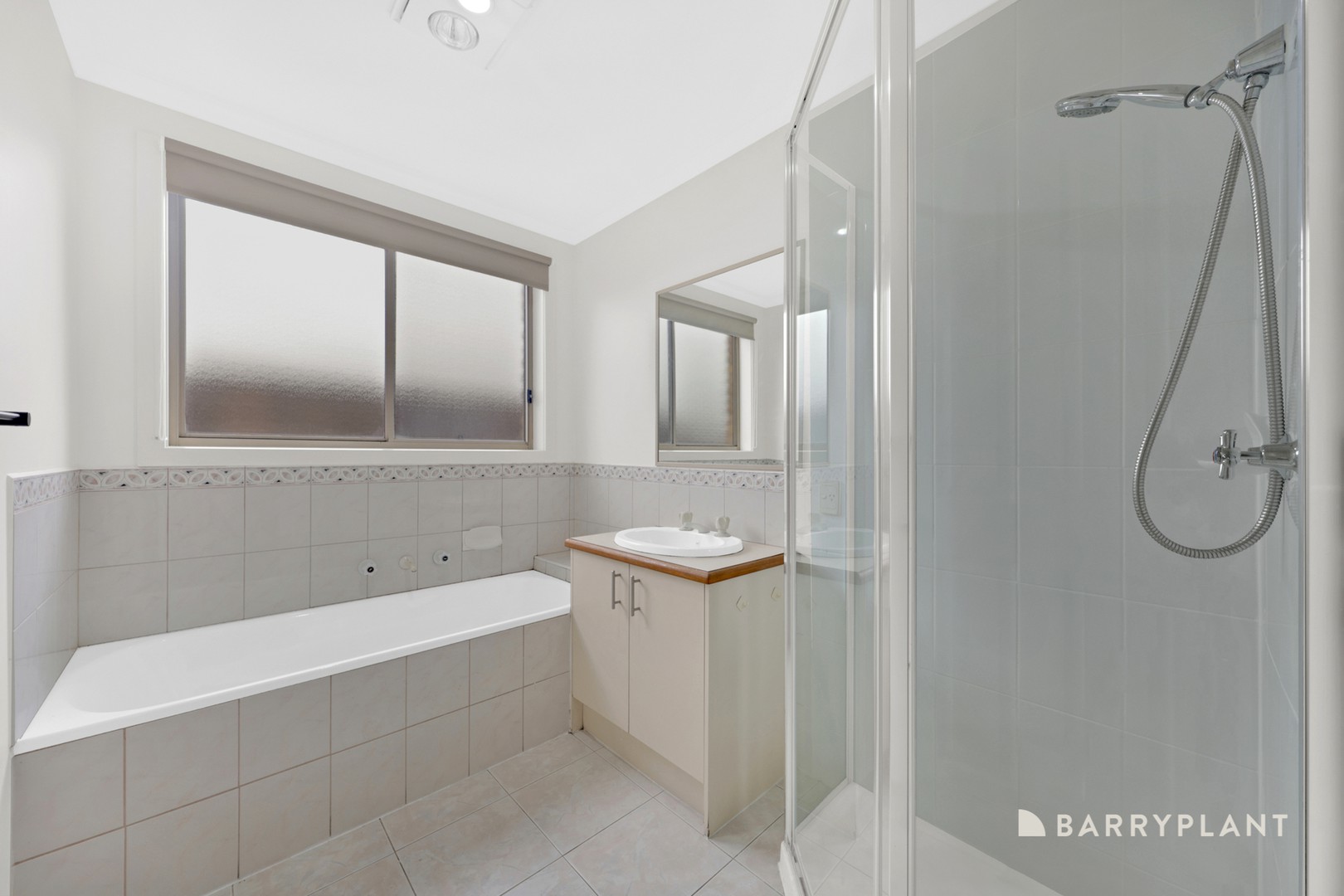 2 Bianchi Close, Mill Park, VIC 3082, Mill Park - Thumbnail 7