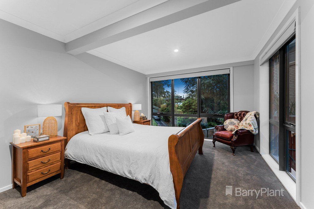 2 Birrakay CourtGreensborough, VIC 3088, Greensborough - Thumbnail 6