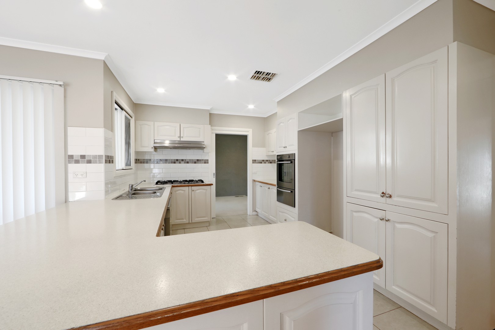 2 Bostock Court, Lysterfield, VIC 3156, Lysterfield - Thumbnail 4