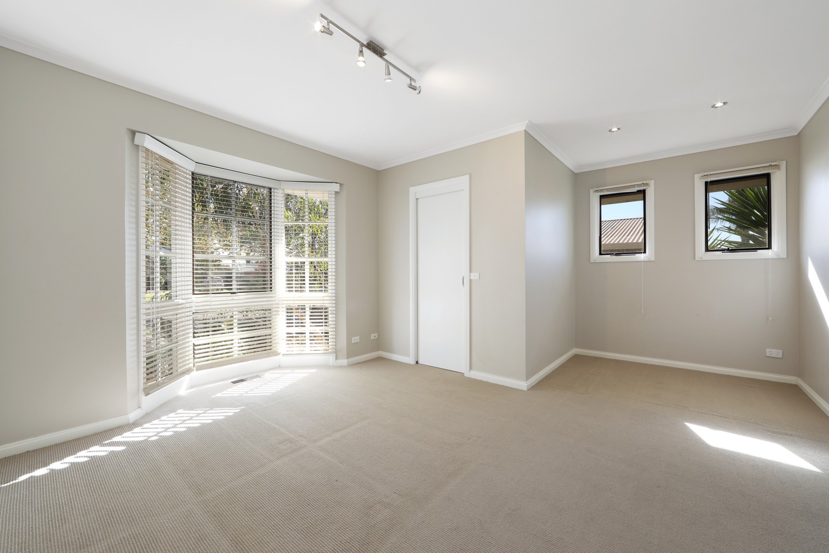 2 Bostock Court, Lysterfield, VIC 3156, Lysterfield - Thumbnail 7