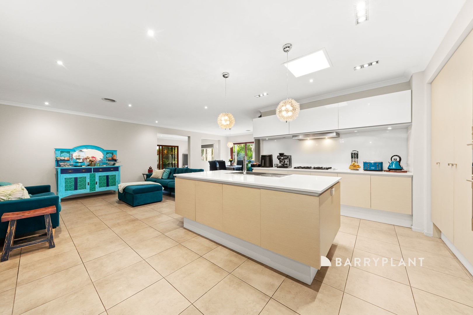 2 Botanic Drive, Pakenham, VIC 3810, Pakenham - Thumbnail 4