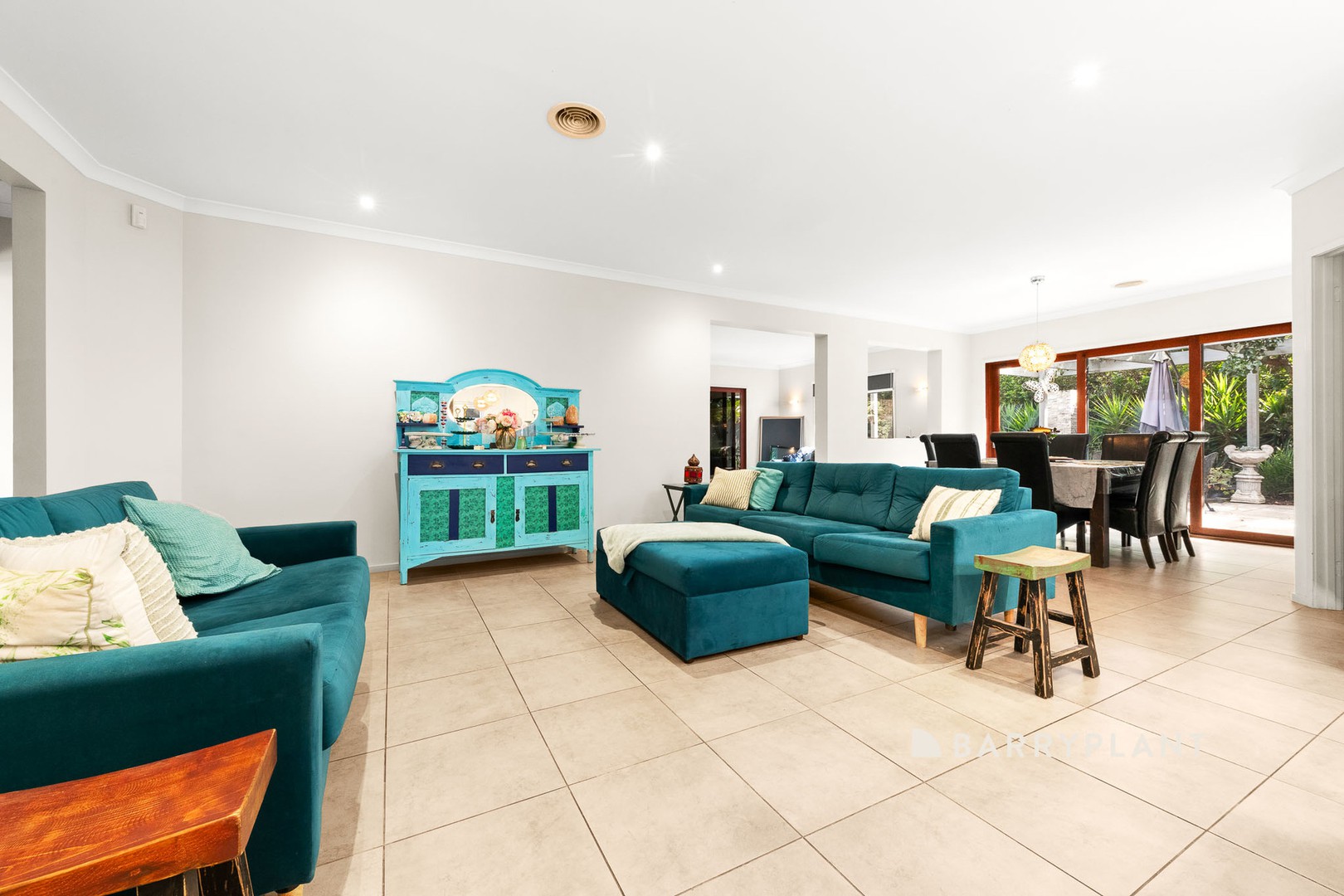 2 Botanic Drive, Pakenham, VIC 3810, Pakenham - Thumbnail 6