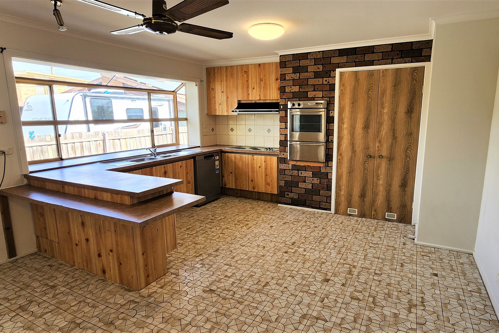 2 Brand Court, Melton South, VIC 3338, Melton South - Thumbnail 4