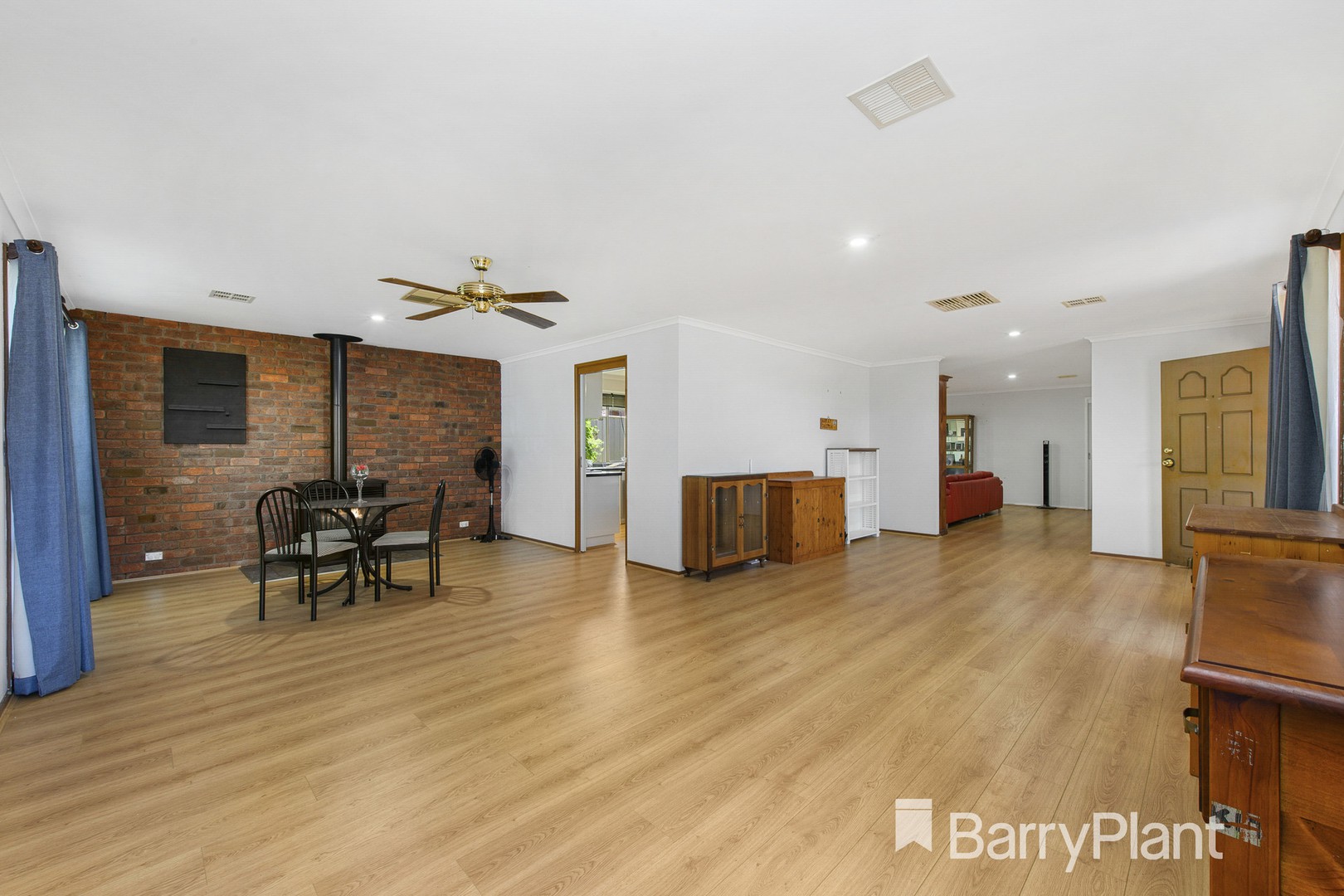 2 Burge Crescent, Hoppers Crossing, VIC 3029, Hoppers Crossing - Thumbnail 3