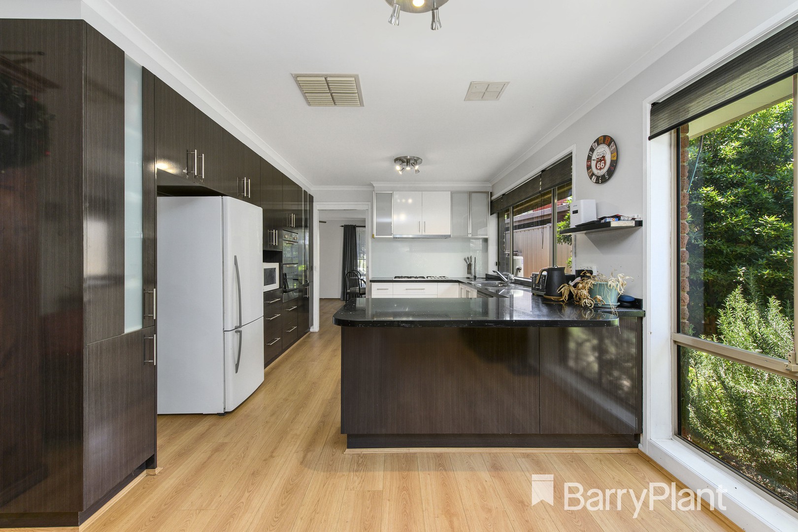 2 Burge Crescent, Hoppers Crossing, VIC 3029, Hoppers Crossing - Thumbnail 4