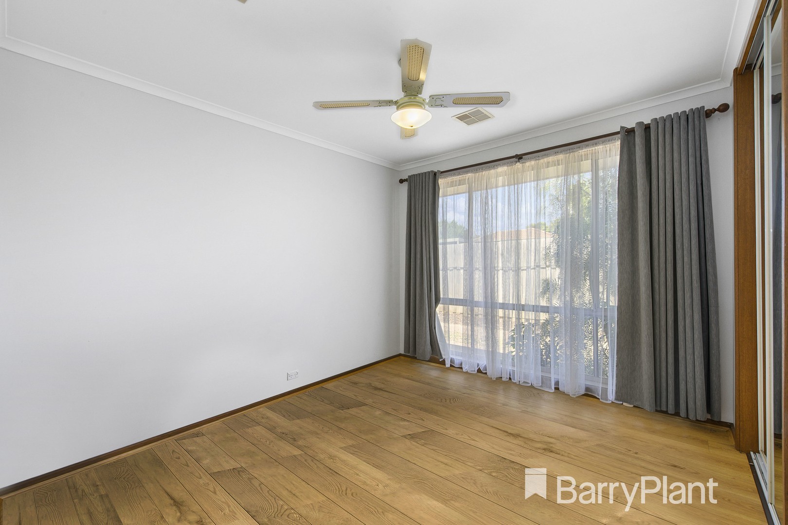 2 Burge Crescent, Hoppers Crossing, VIC 3029, Hoppers Crossing - Thumbnail 7