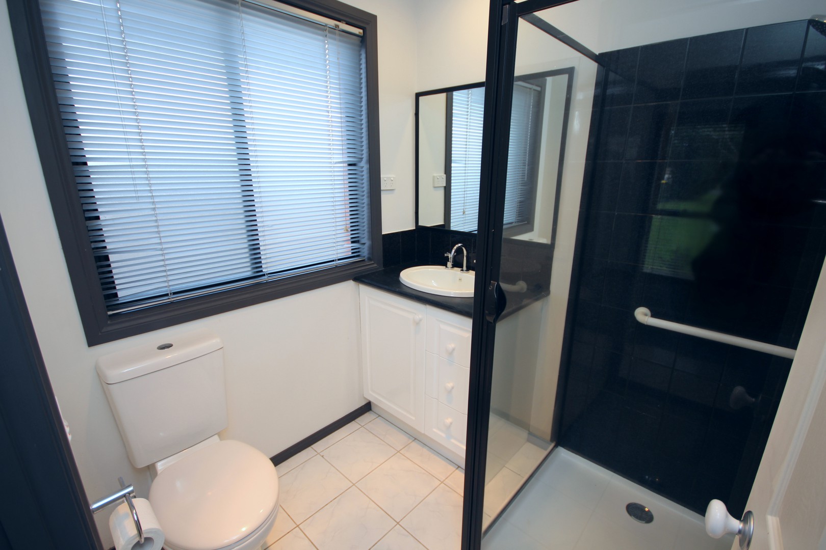 2 Butler Court, Highton, VIC 3216, Highton - Thumbnail 6
