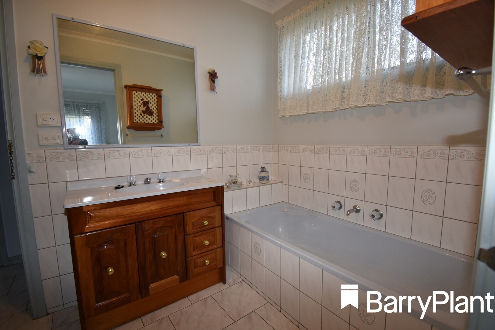 2 Cabot Drive, Epping, VIC 3076, Epping - Thumbnail 6