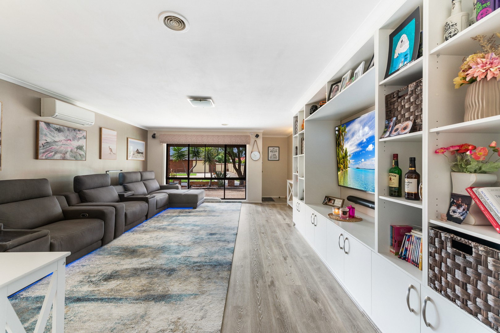 2 Canterbury Place, Werribee, VIC 3030, Werribee - Thumbnail 3