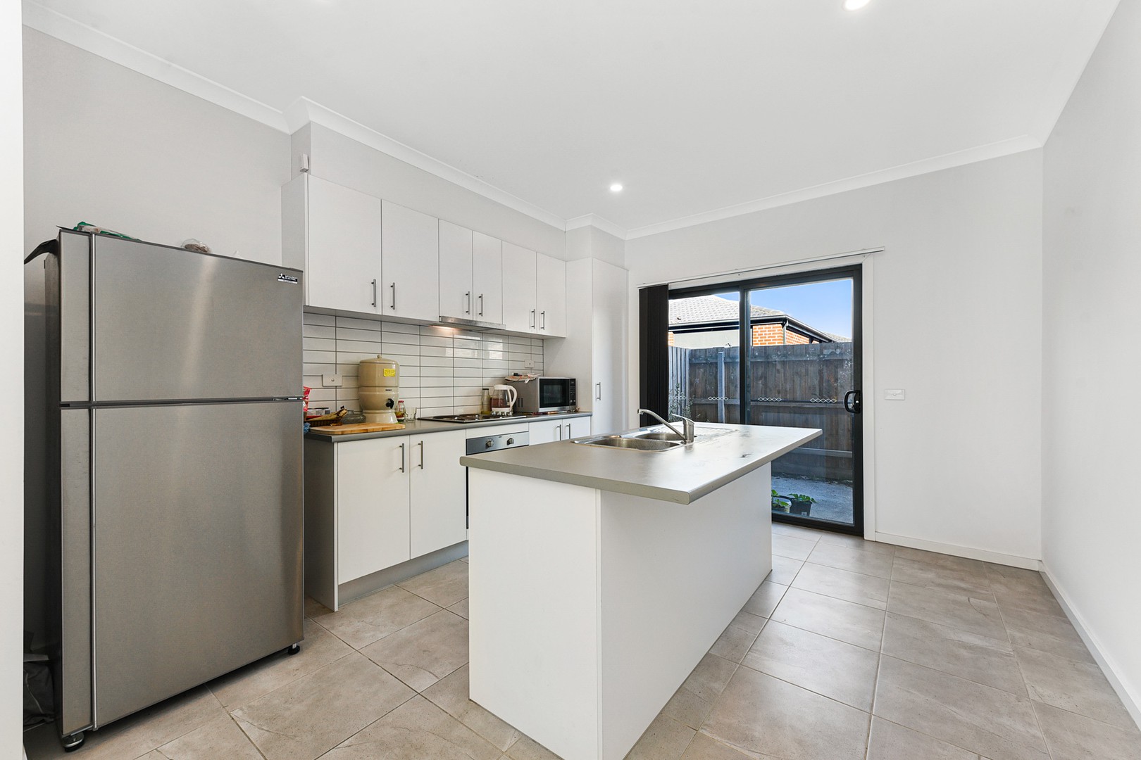 2 Cassius CircuitCranbourne North, VIC 3977, Cranbourne North - Thumbnail 4