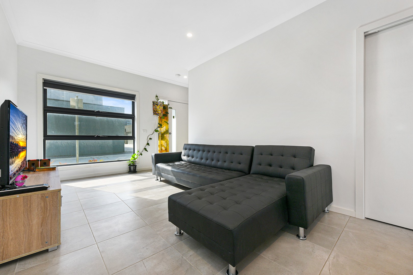 2 Cassius CircuitCranbourne North, VIC 3977, Cranbourne North - Thumbnail 5