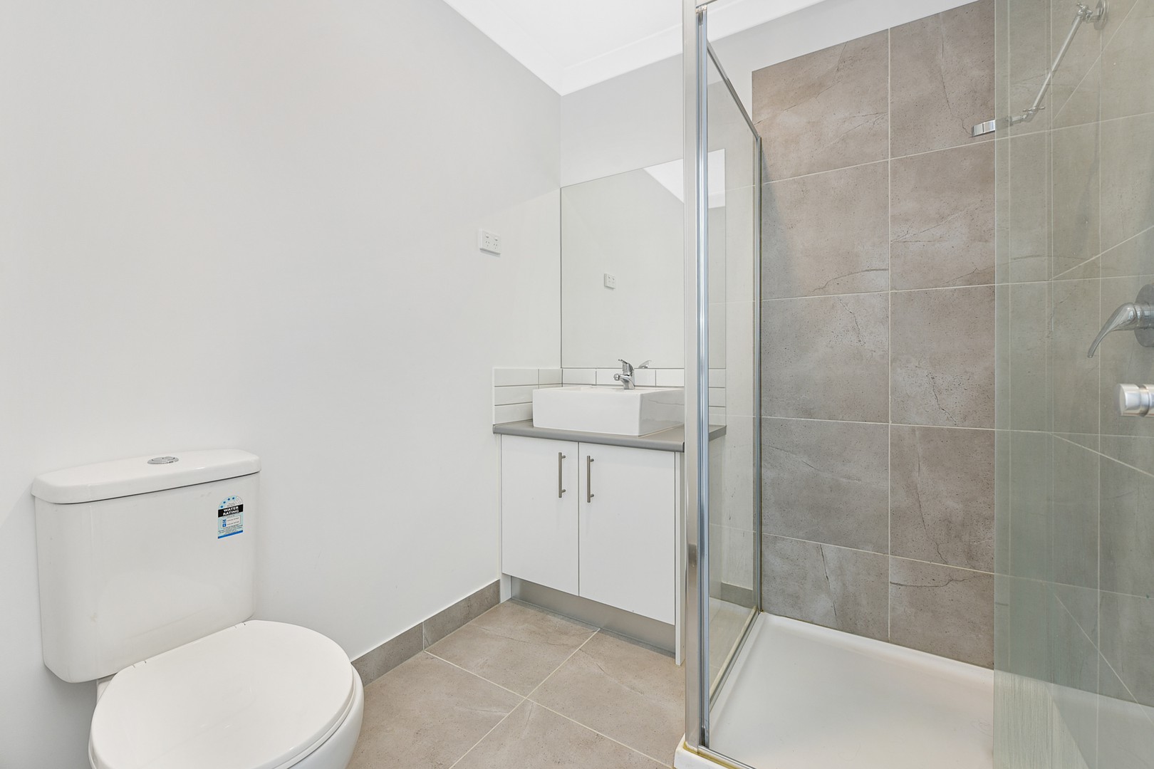 2 Cassius CircuitCranbourne North, VIC 3977, Cranbourne North - Thumbnail 8