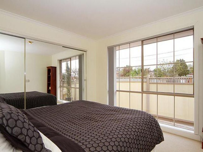 2 Centre Street, Reservoir, VIC 3073, Reservoir - Thumbnail 5