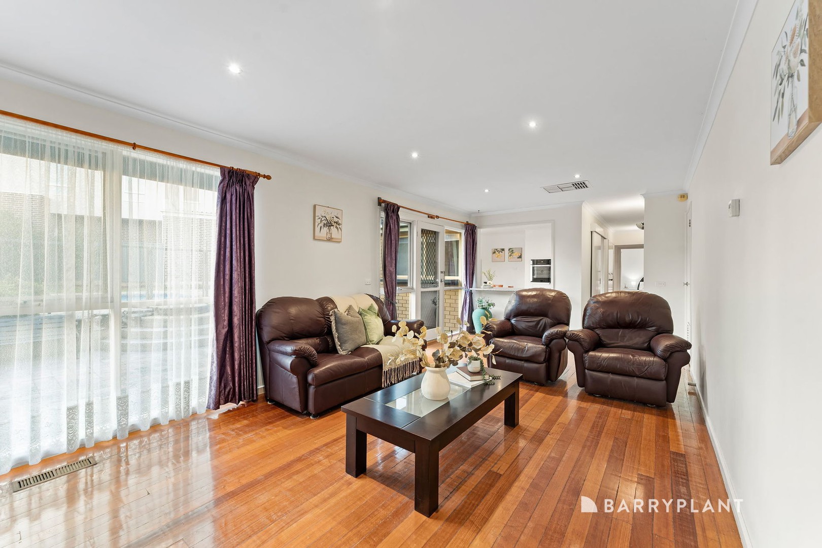 2 Chalice Court, Wantirna, VIC 3152 - Thumbnail 2 - 25/03/2026