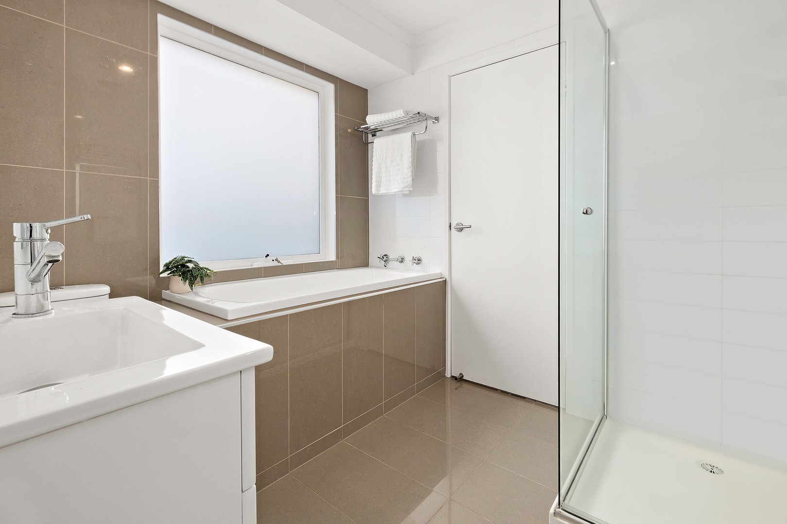 2 Chantilly Court, Frankston, VIC 3199, Frankston - Thumbnail 6
