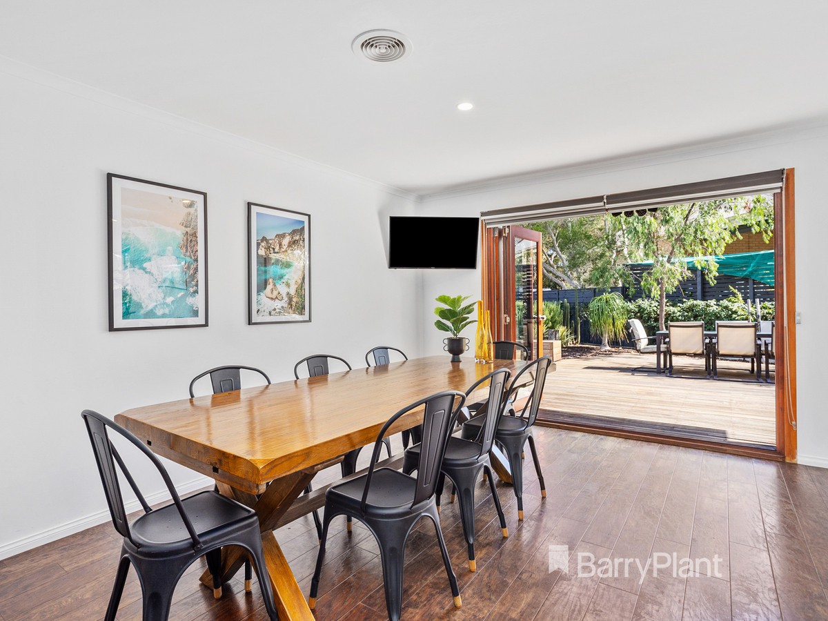 2 Charles Street, Dromana, VIC 3936, Dromana - Thumbnail 2