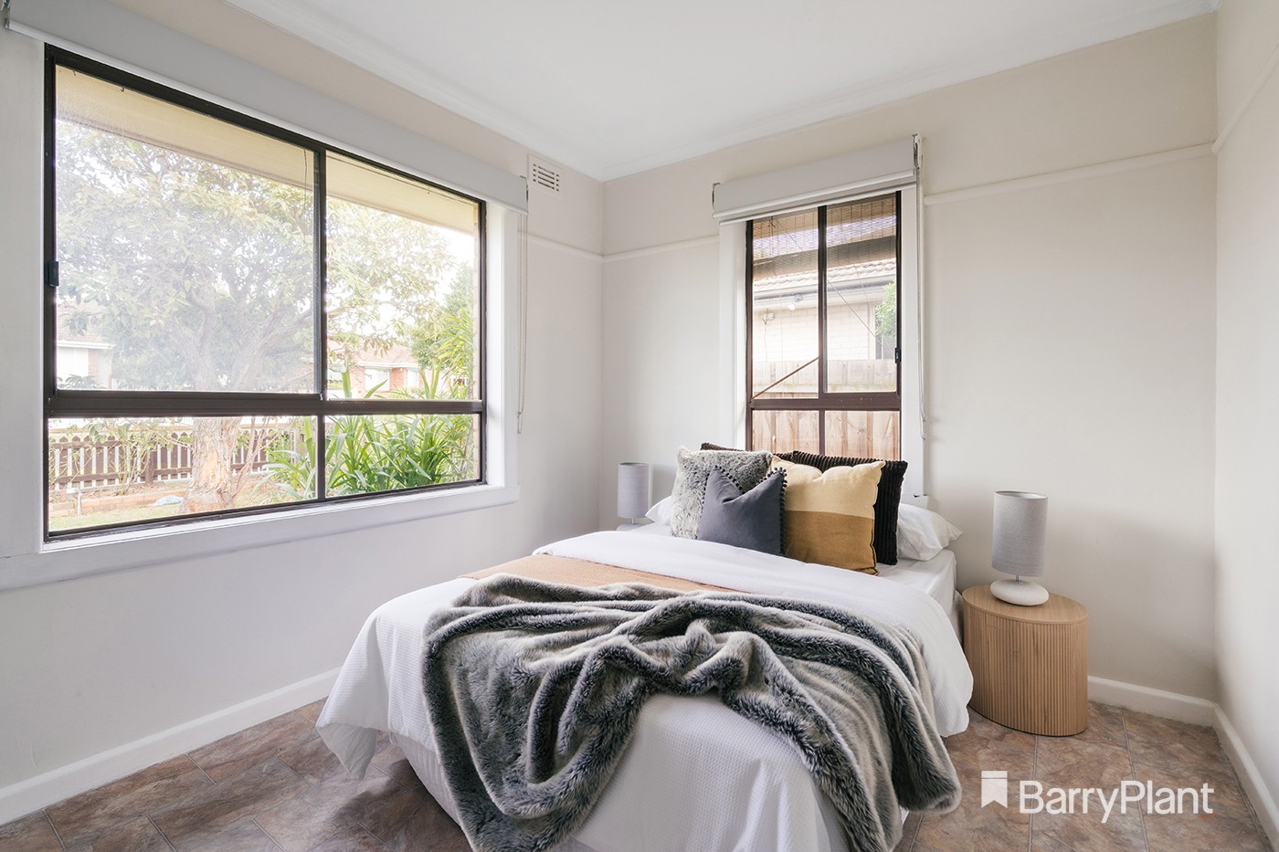 2 Charlton Crescent, Reservoir, VIC 3073, Reservoir - Thumbnail 8