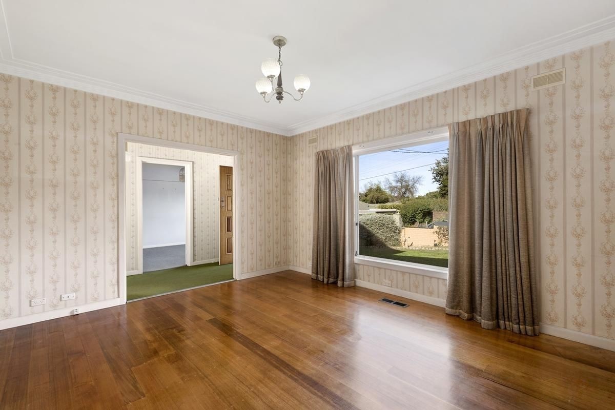 2 Cherry Orchard Rise, Box Hill North, VIC 3129, Box Hill North - Thumbnail 2