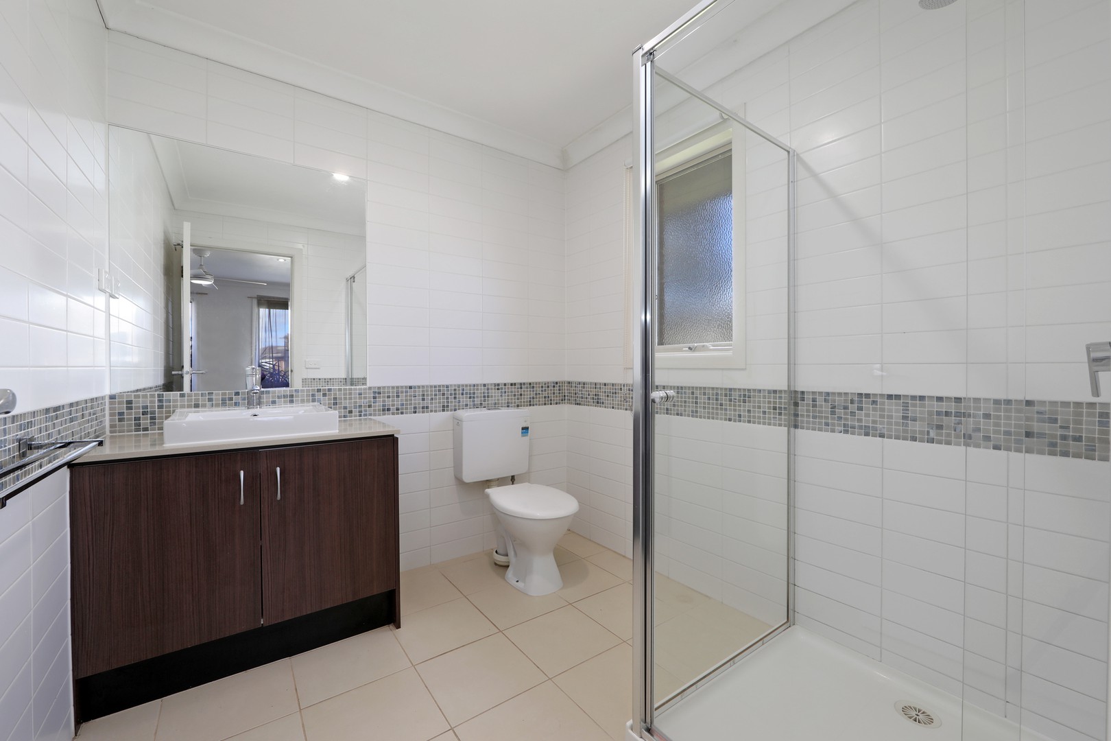 2 Chestnut Chase, Pakenham, VIC 3810, Pakenham - Thumbnail 6