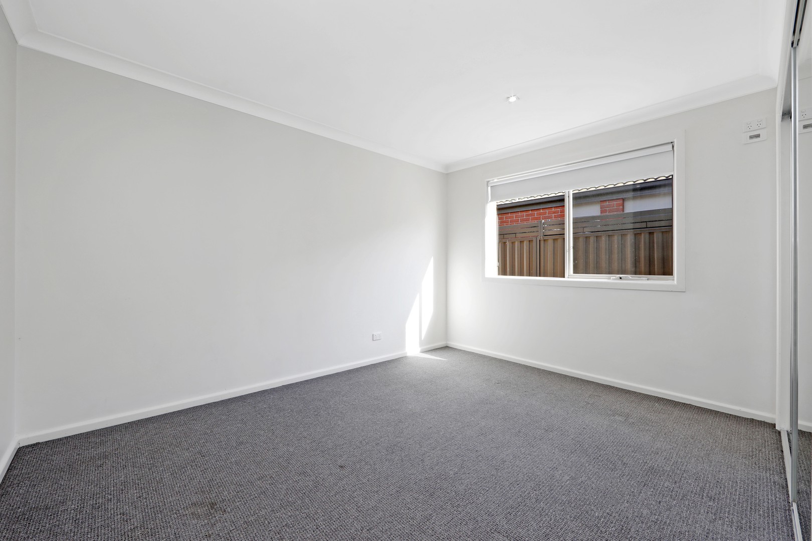 2 Chestnut Chase, Pakenham, VIC 3810, Pakenham - Thumbnail 7