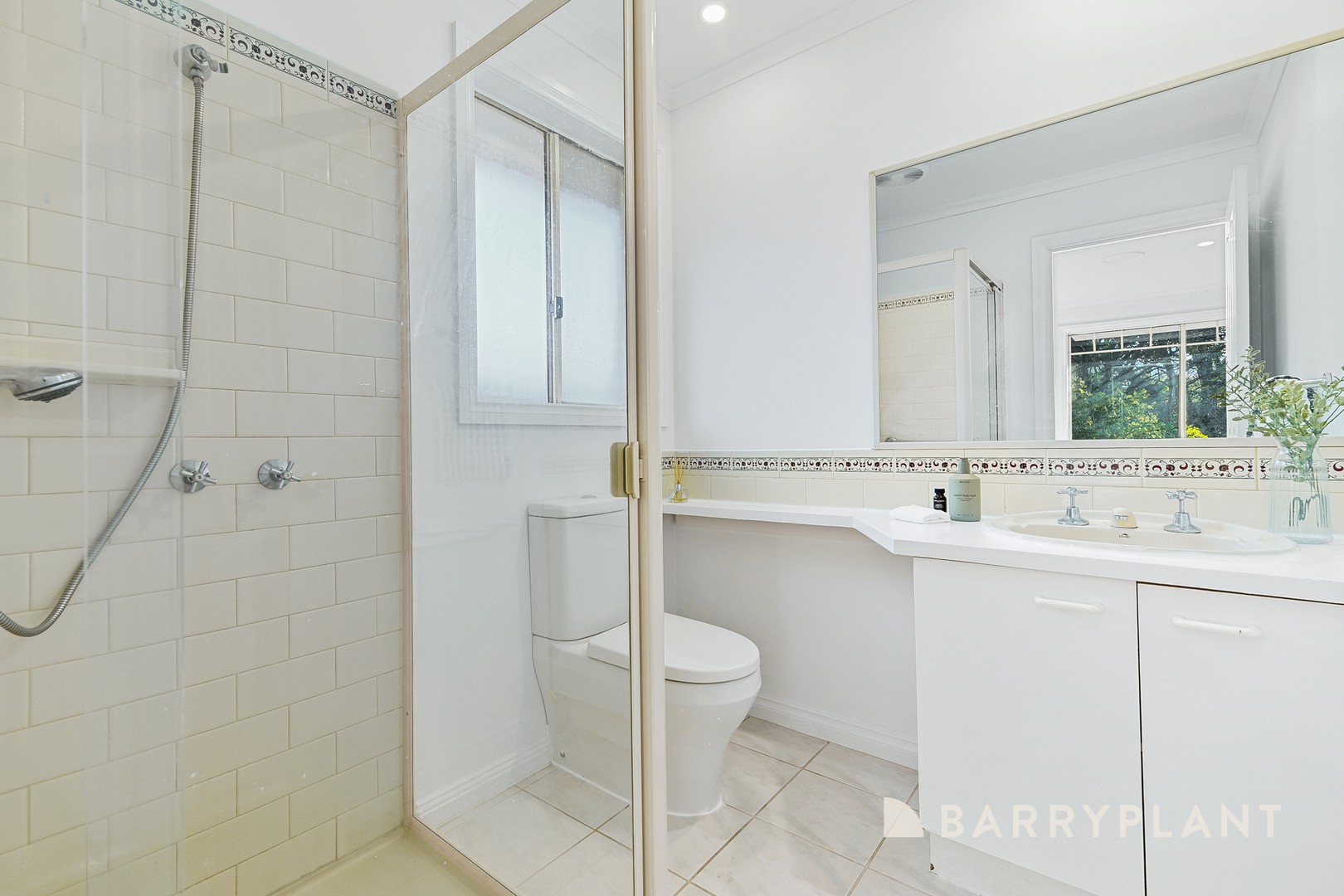 2 Chirnside Road, Berwick, VIC 3806, Berwick - Thumbnail 8